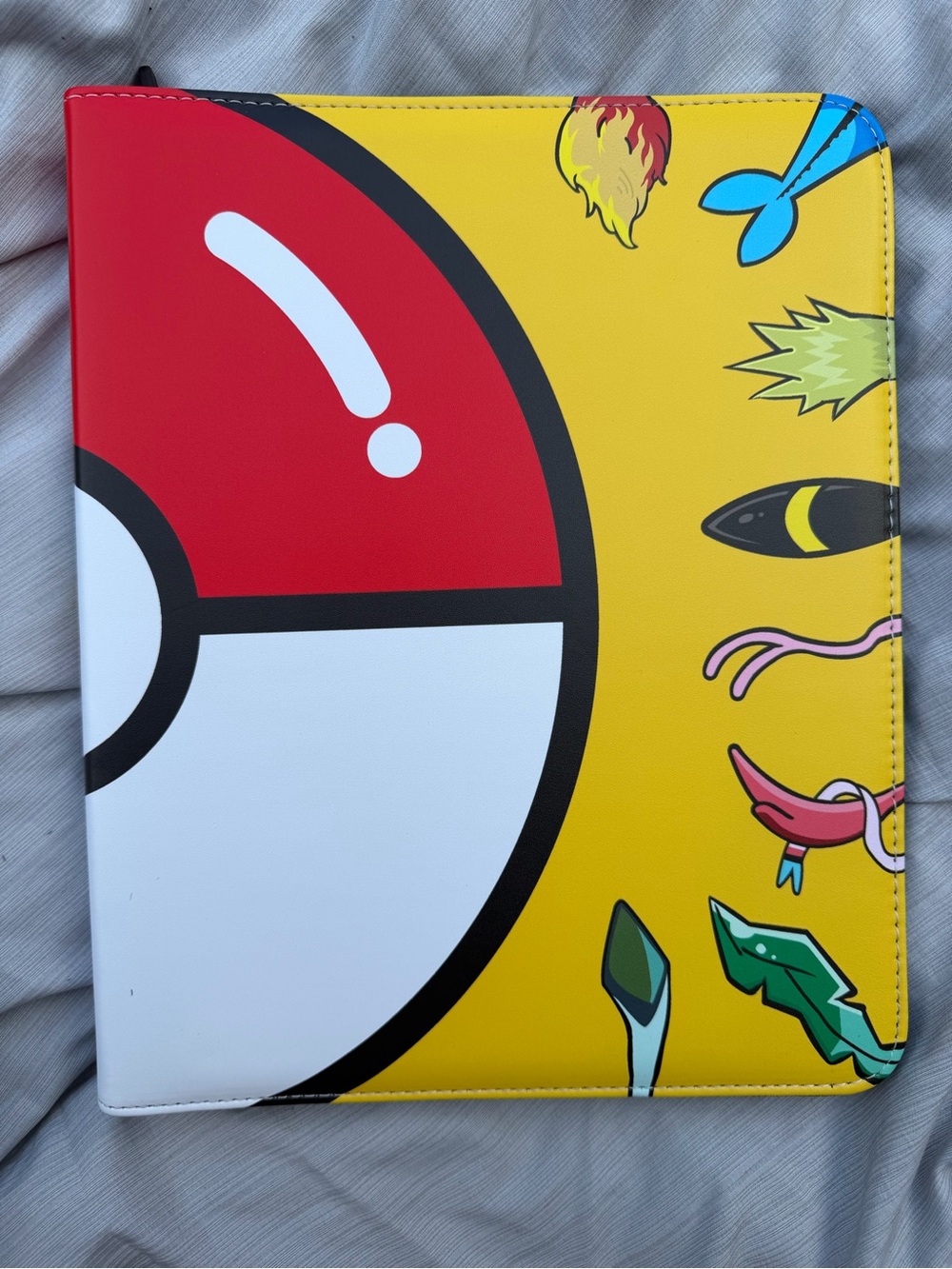 NEW Poké Ball Style Trading Card Binder – 50 Pages – 9 Pocket –